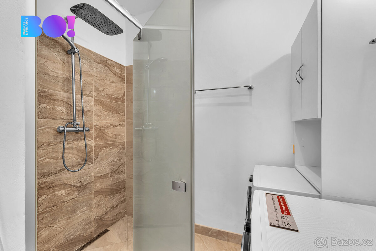 Prodej rodinného domu 239 m², pozemek 667 m², Slatina nad Úp - 16