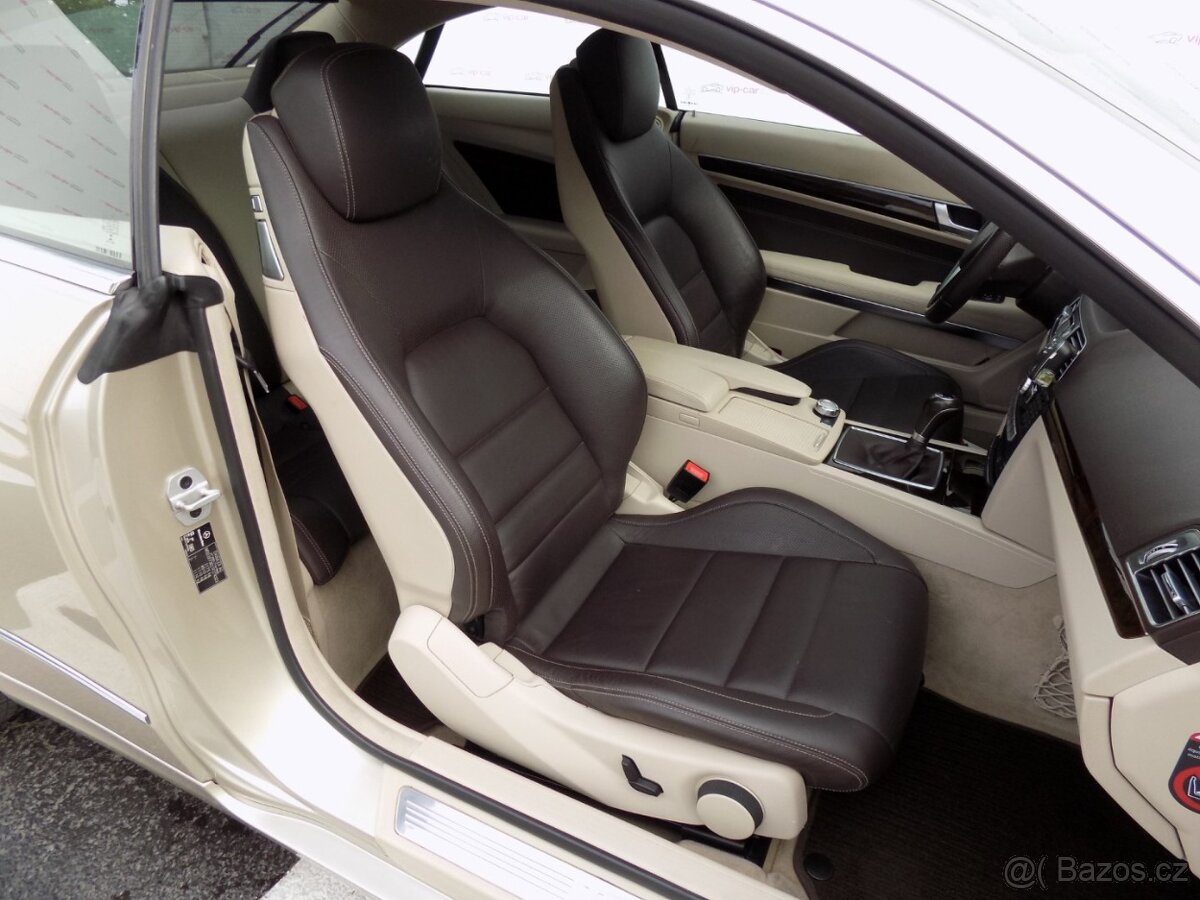 Mercedes-Benz Třídy E 220d Coupé/Full-Led/NAVI/ - 16