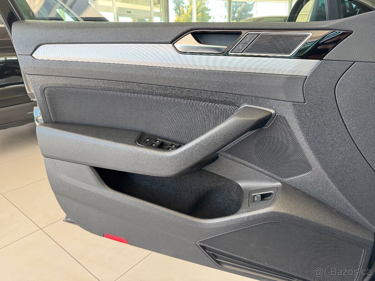 Volkswagen Passat 2.0TDI DSG 110kW Navi - 16