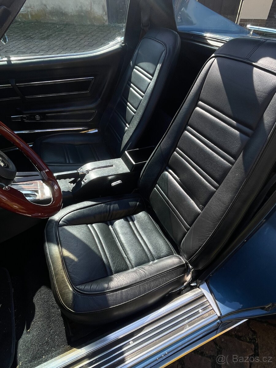 Prodám Chevrolet Corvette C3 Stingray 1975 - 16