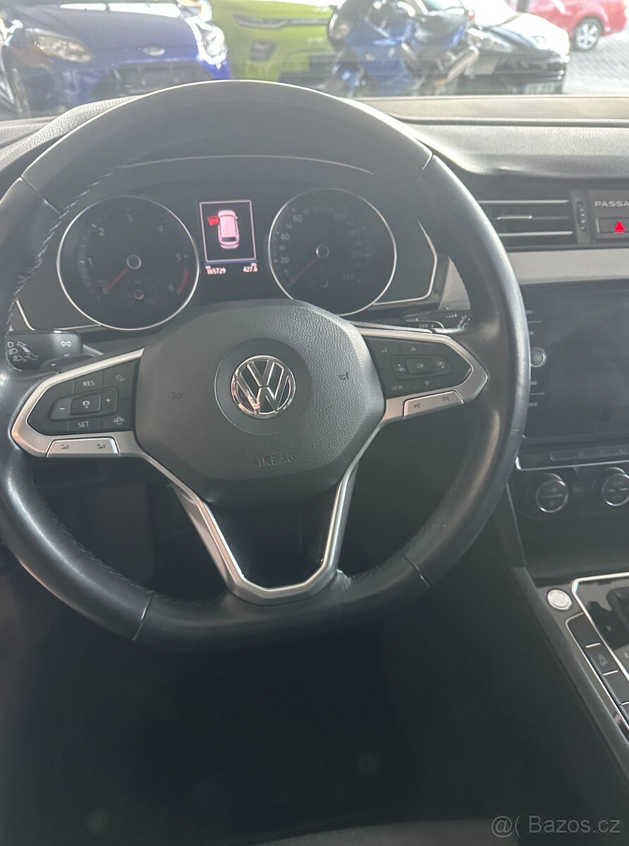 Volkswagen Passat, 2.0 TDI VARIANT Ojeté, 12/2019 - 16