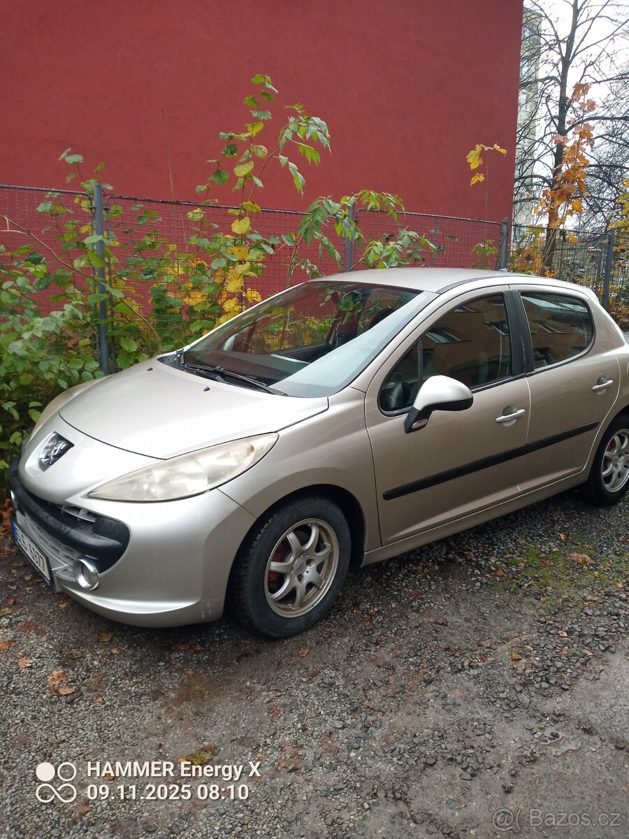 Peugeot 207 1,4 65 kW, STK platná, rv 2008 - 16