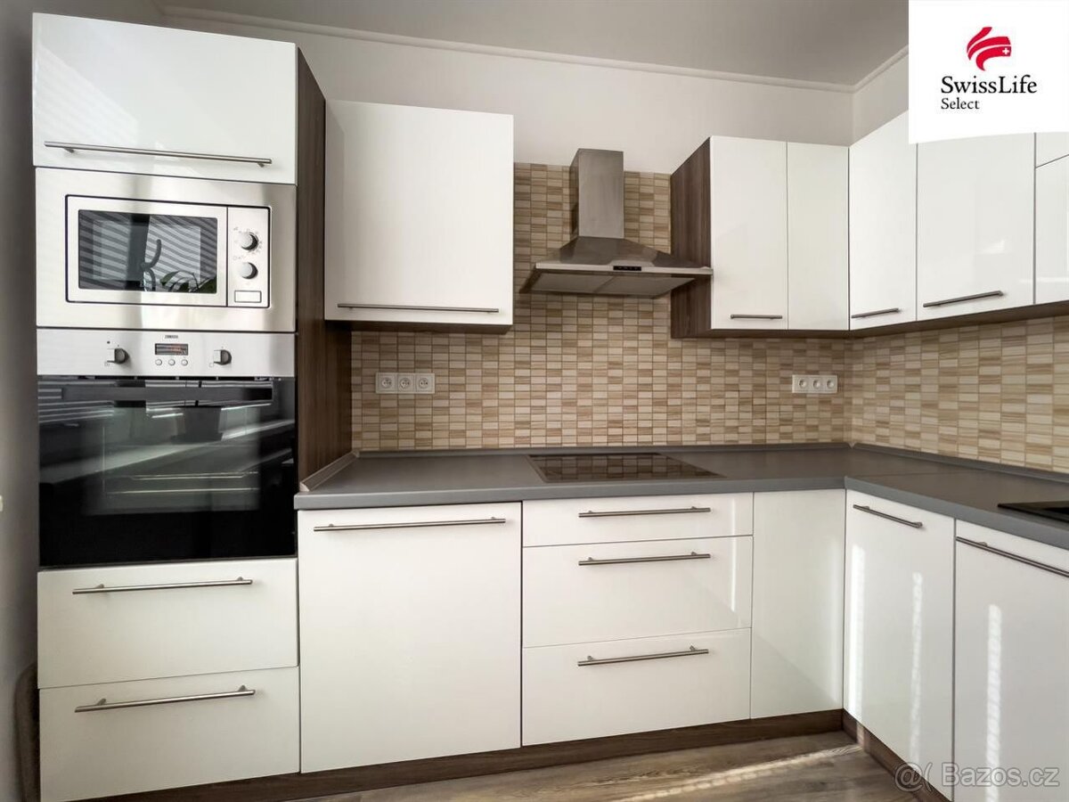 Pronájem bytu 2+1 50 m2 Hegerova, Polička - 16