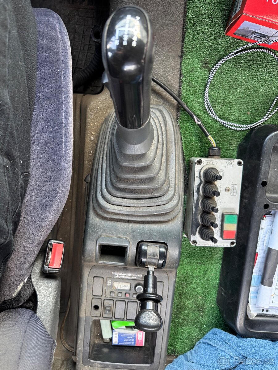 Man tga nosic kontejneru - 16