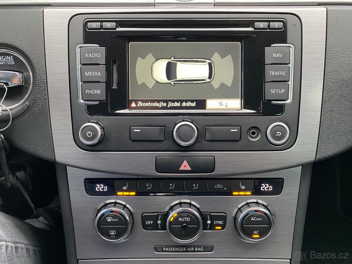 Volkswagen Passat Variant, 2.0 TDI 103kW - NAVI- PDC- ALU - 16