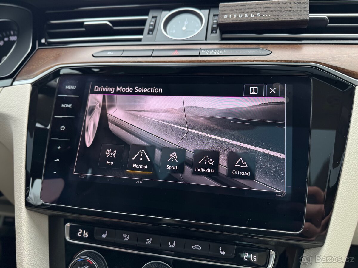 Passat B8 Alltrack 2019 rok 2.0TDI 140 kw - 16