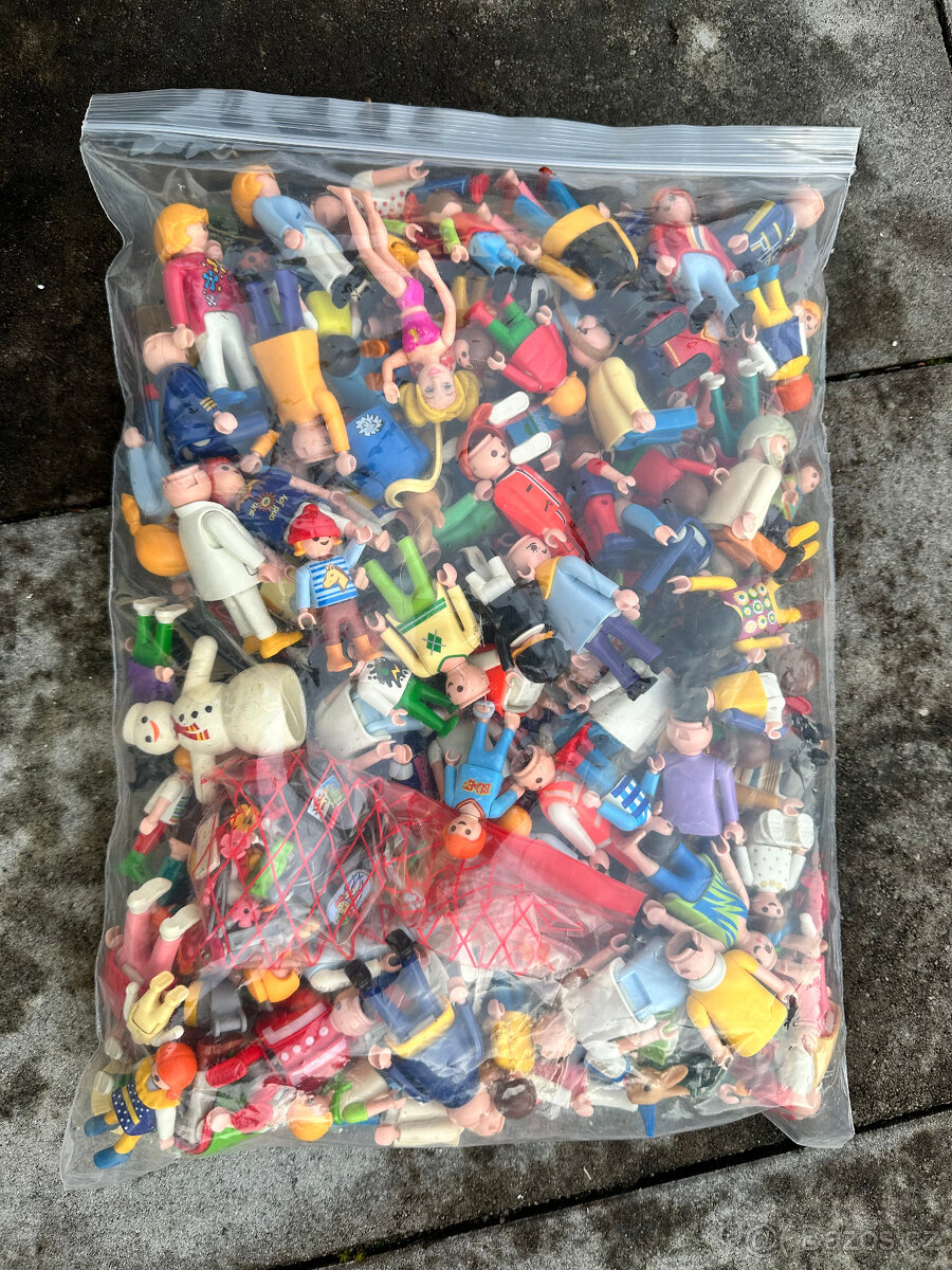 Playmobil - několik setů - velké množství - 16