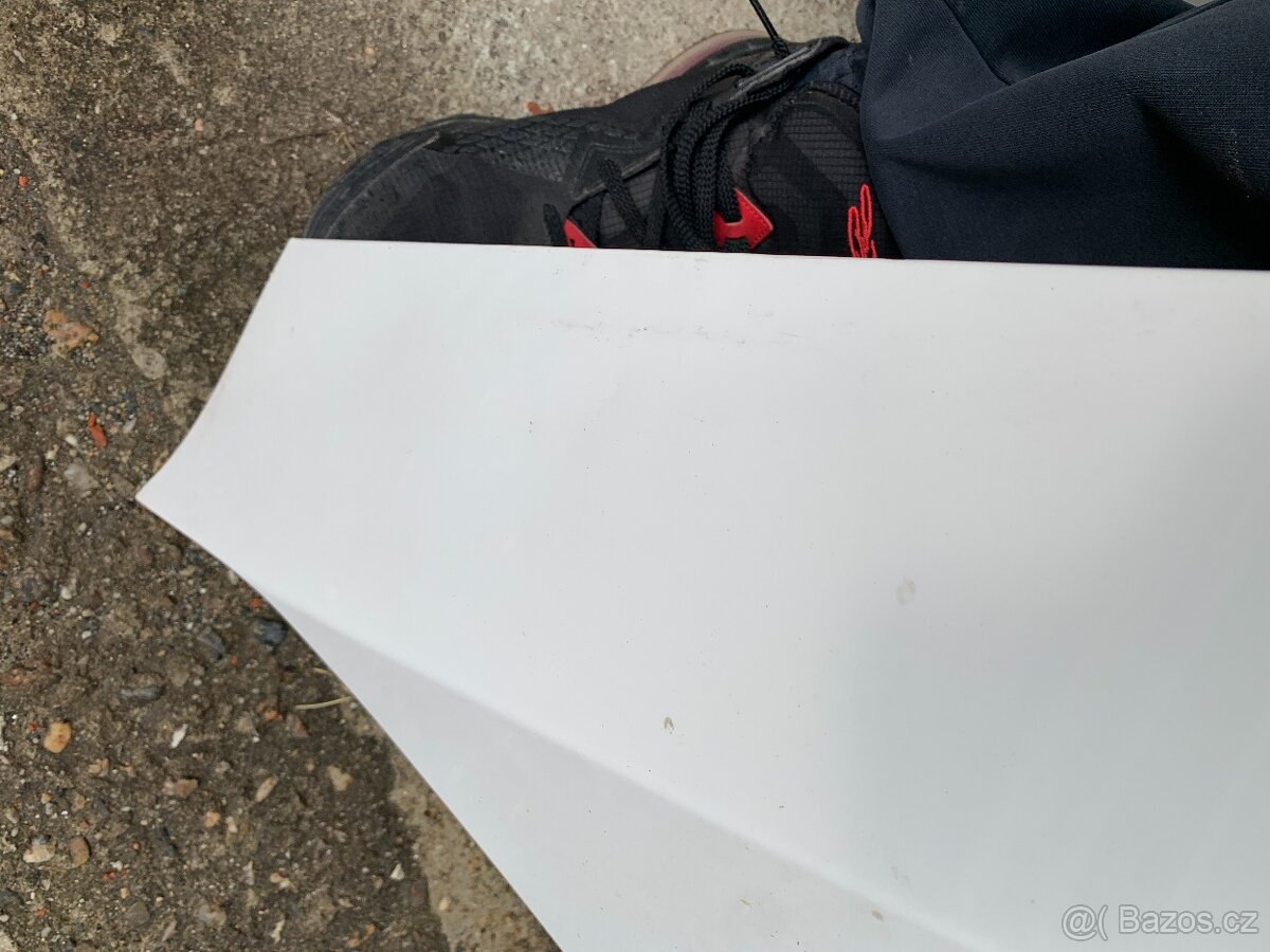 kapota skoda scala haubna bila - 16