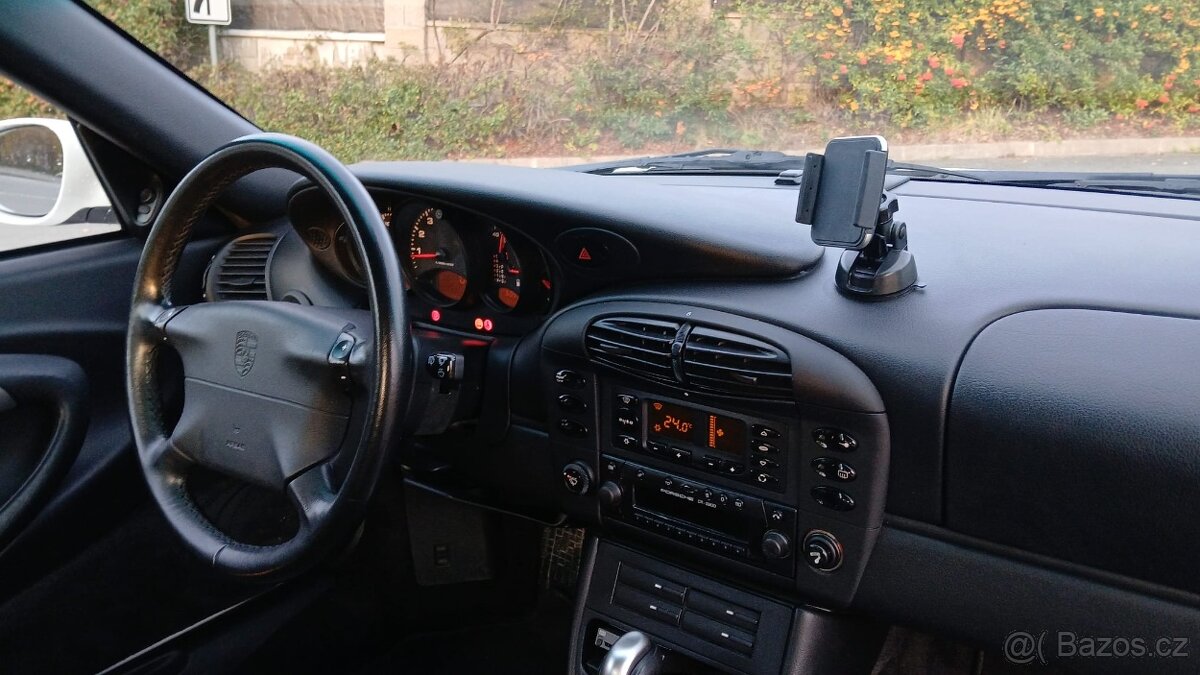 Porsche 911 996 Carrera 4 2001 motor po GO, krásné auto face - 16