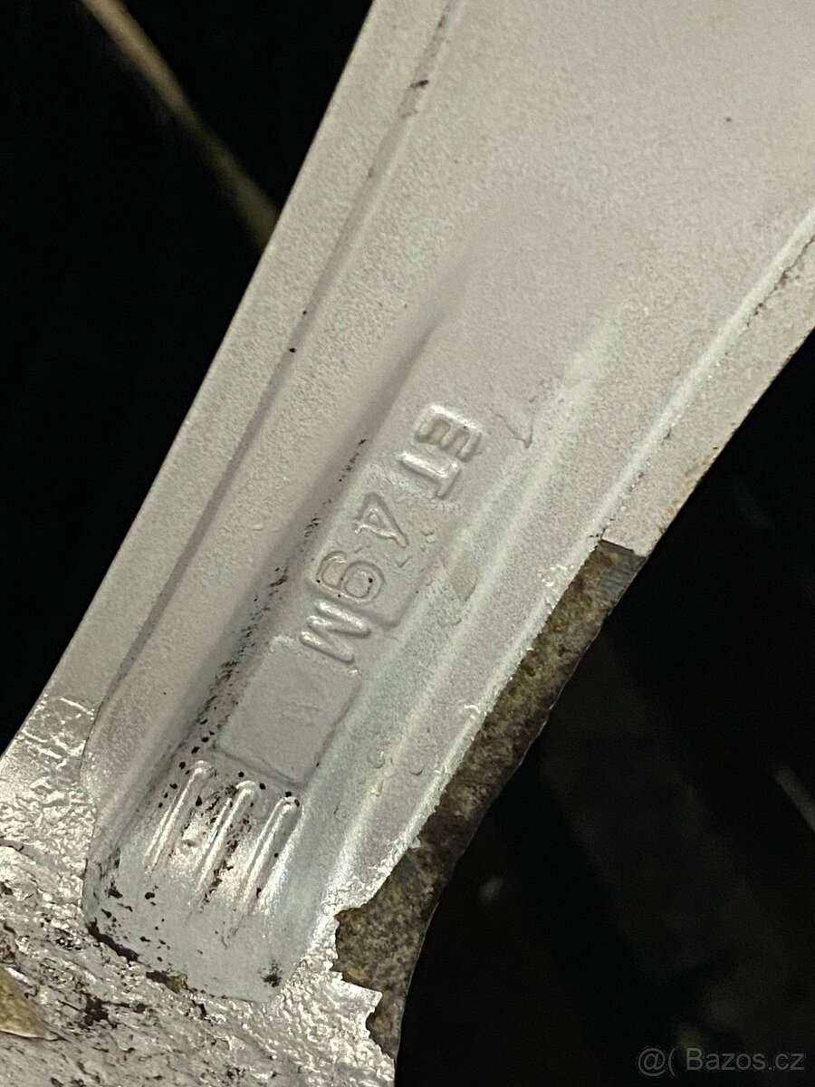 5x108 R17 7J ET49 + 235/55 R17 Toyo zimné - 16