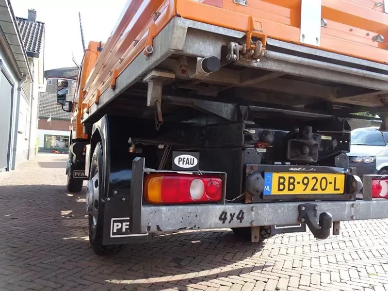 Mitsubishi Pfau Rexter A6500 - 16