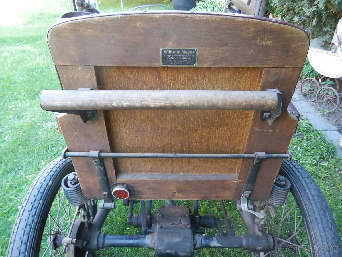 Stará invalidní tříkolka č. 2 - 16