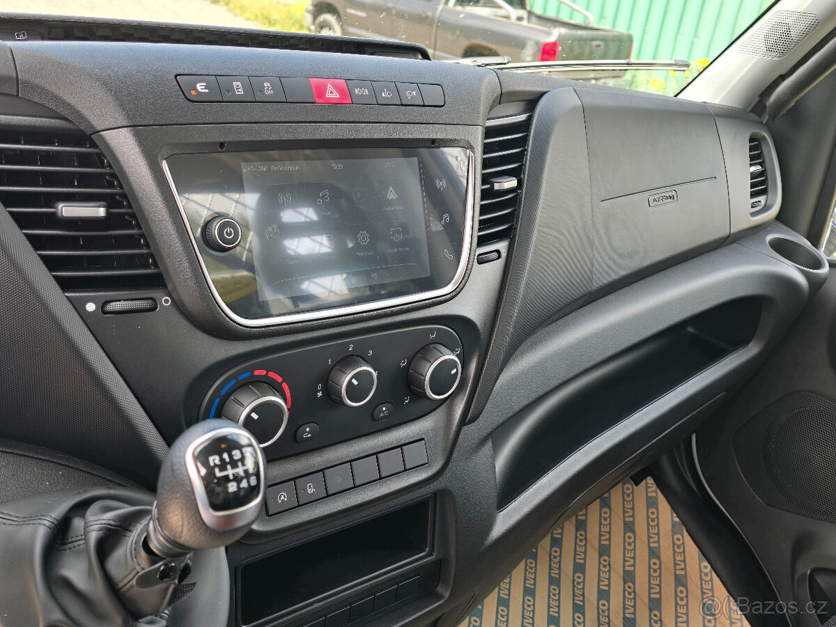 Iveco Daily 35S16 • třístranný sklápěč • nová CZ nástavba - 16