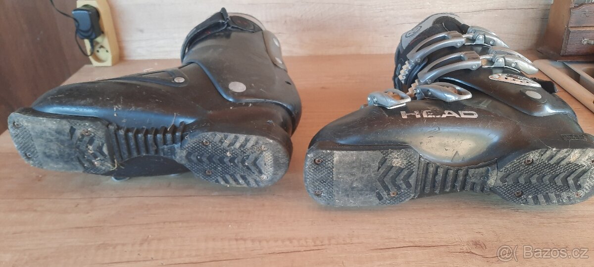 Lyžarské boty Atomic a Head - 16