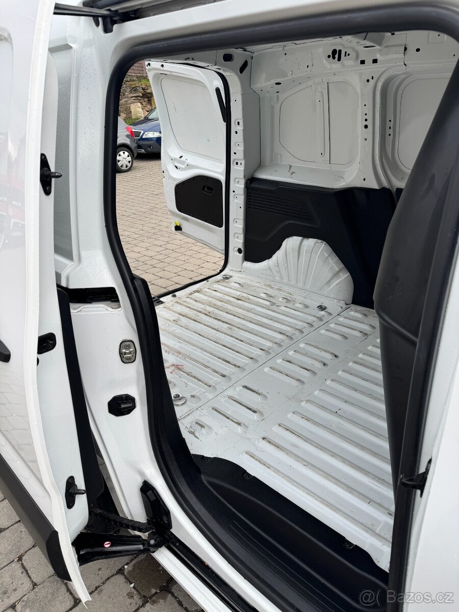 OPEL COMBO LIFE 1.5CDTI 75KW -1.majitel ČR - 16