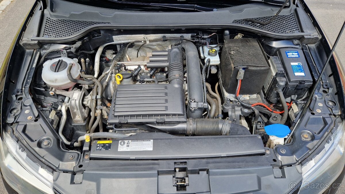 Seat Leon 1.4TSi FR 103Kw LED, Alu18 Pěkný stav - 16