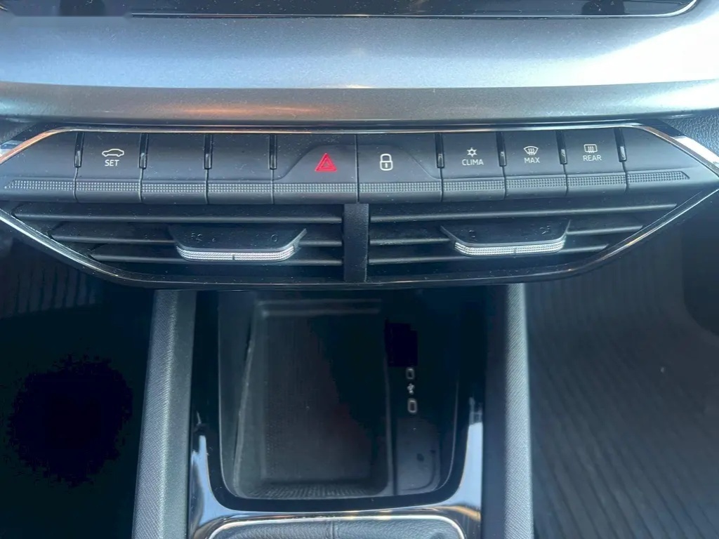 Škoda Octavia, 2.0TDi 85kW Ambition - 16