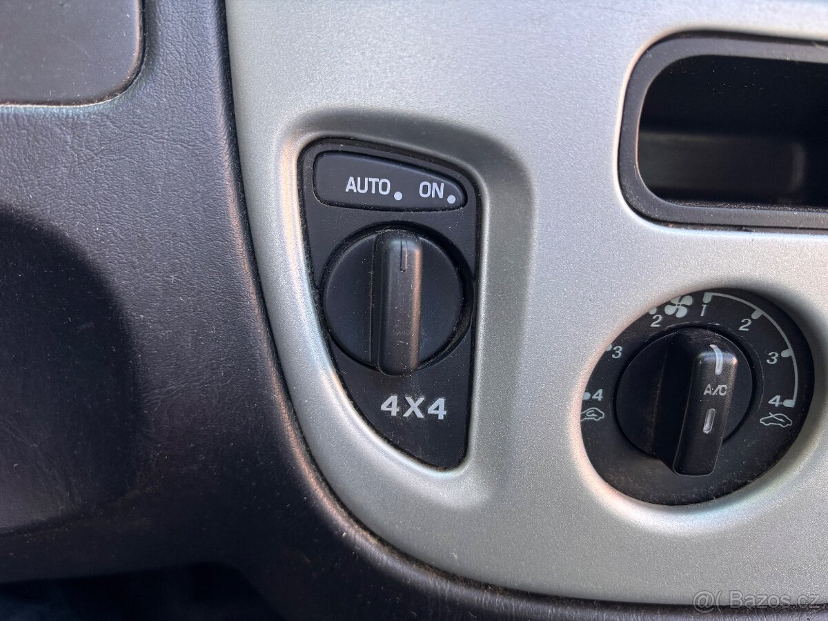 Ford Maverick XLT 2.0 16V - 16