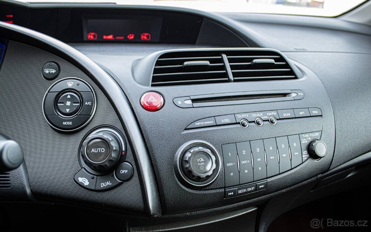 Honda Civic TypeR FN2 2.0 i-VTEC 148kW Championship White - 16