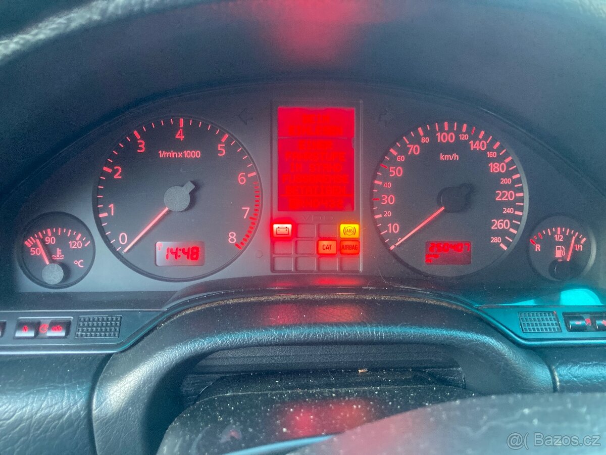 Audi A8 quatro 4.2 - 16