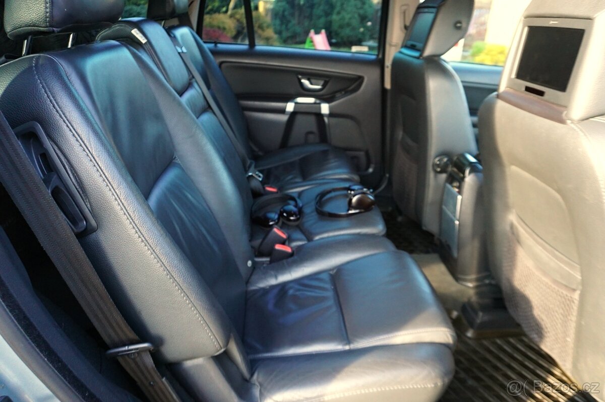 VOLVO XC90 2013 2,4D5 147KW 2013 7 MÍST MOMENTUM CZ - 16