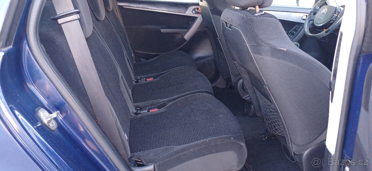 Citroen C4 Picasso 1.6 HDI klimatizace - 16