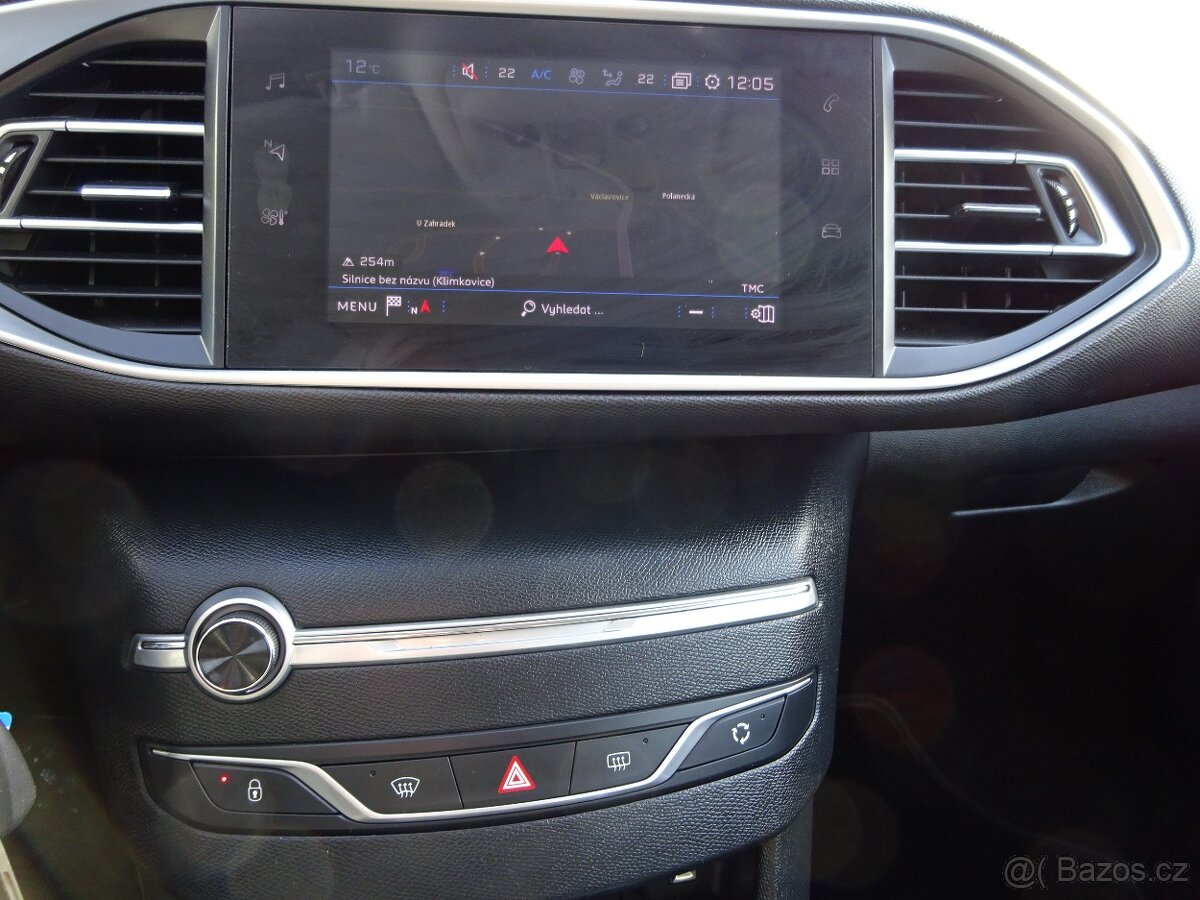 Peugeot 308 1,5 BlueHDi - 16