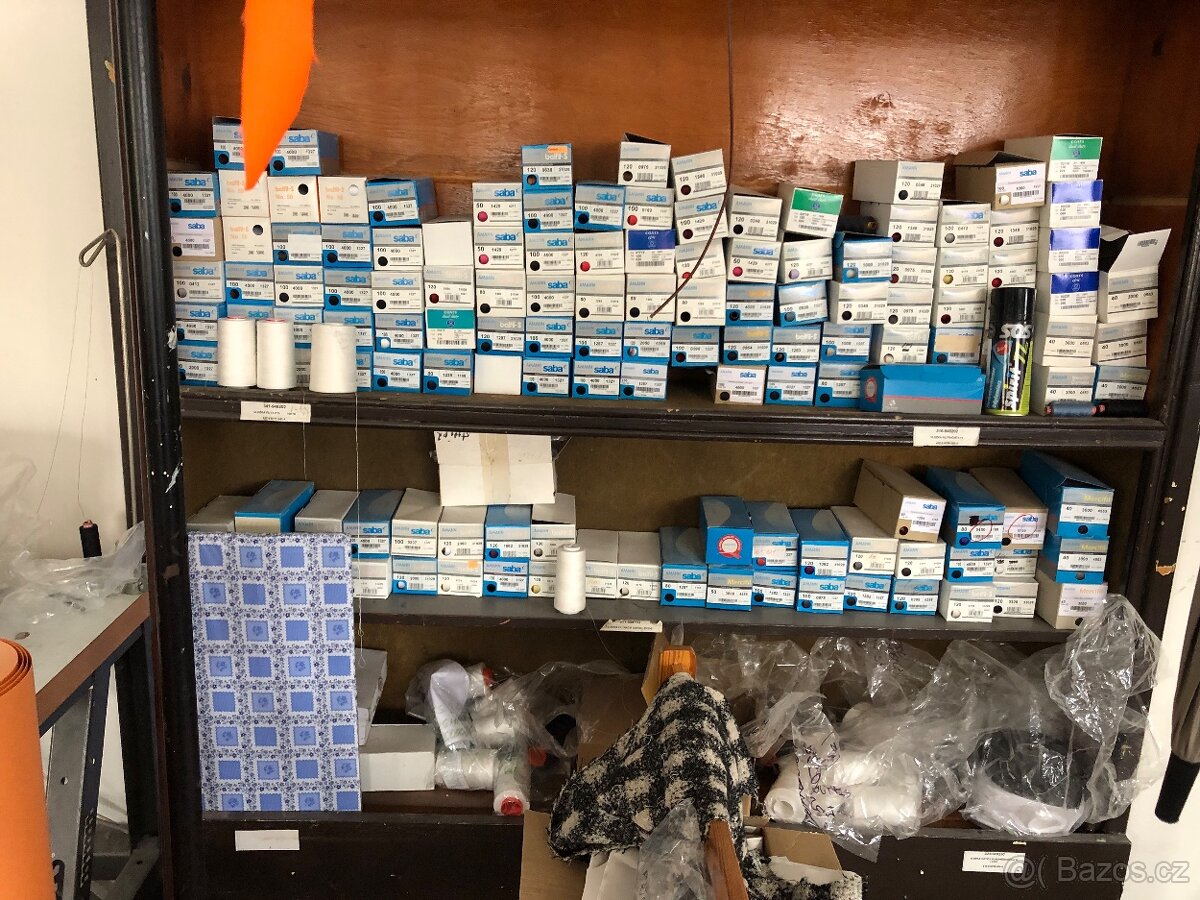 Prodám různé šicí stroje šicí dílnu - 16