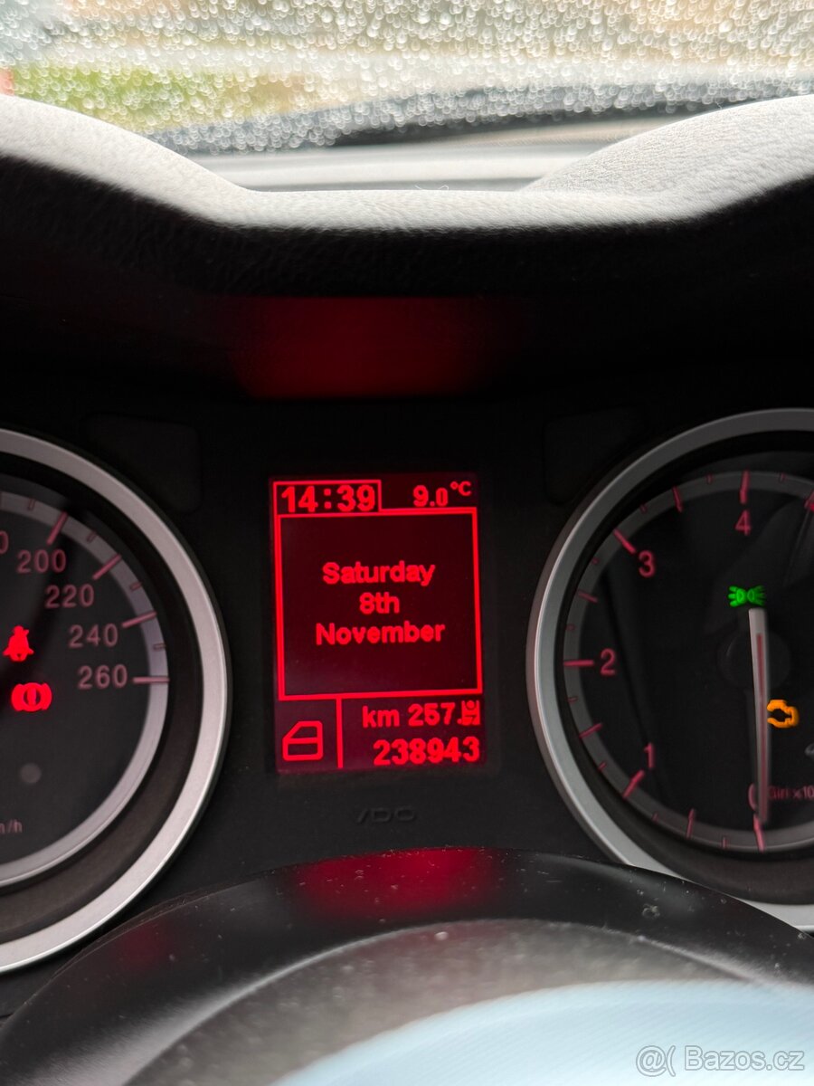 Alfa Romeo 159 Sportwagon 2.4 JTDM, 2007, 238 000 km, manuál - 16