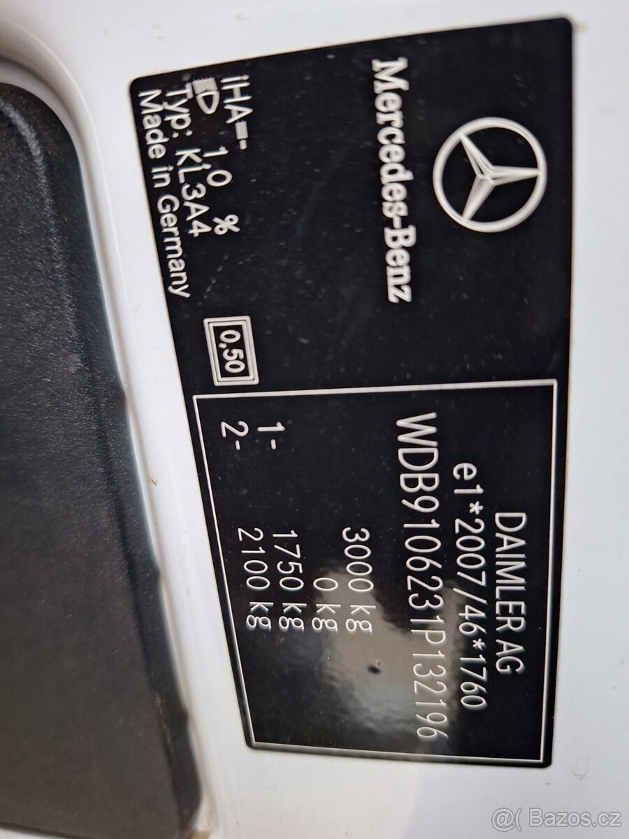 Mercedes-Benz Sprinter - 16