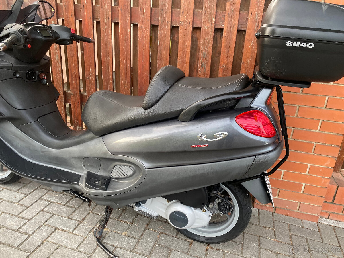 Piaggio X9 125 Evolution - 16