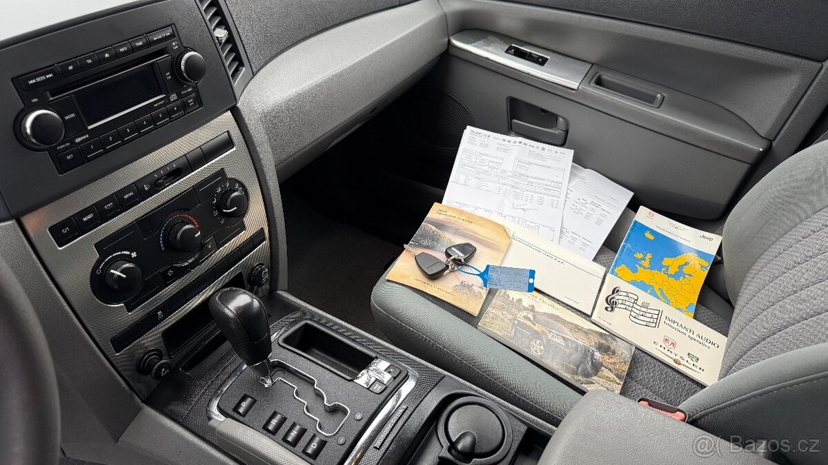 Jeep Grand Cherokee //3.0CRDi//160kW//V6//BEZ KOROZE// - 16