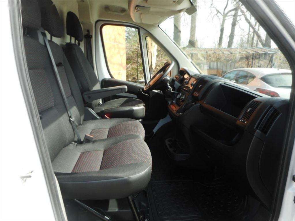 Citroën Jumper,2,2 HDi L5H3 - 16