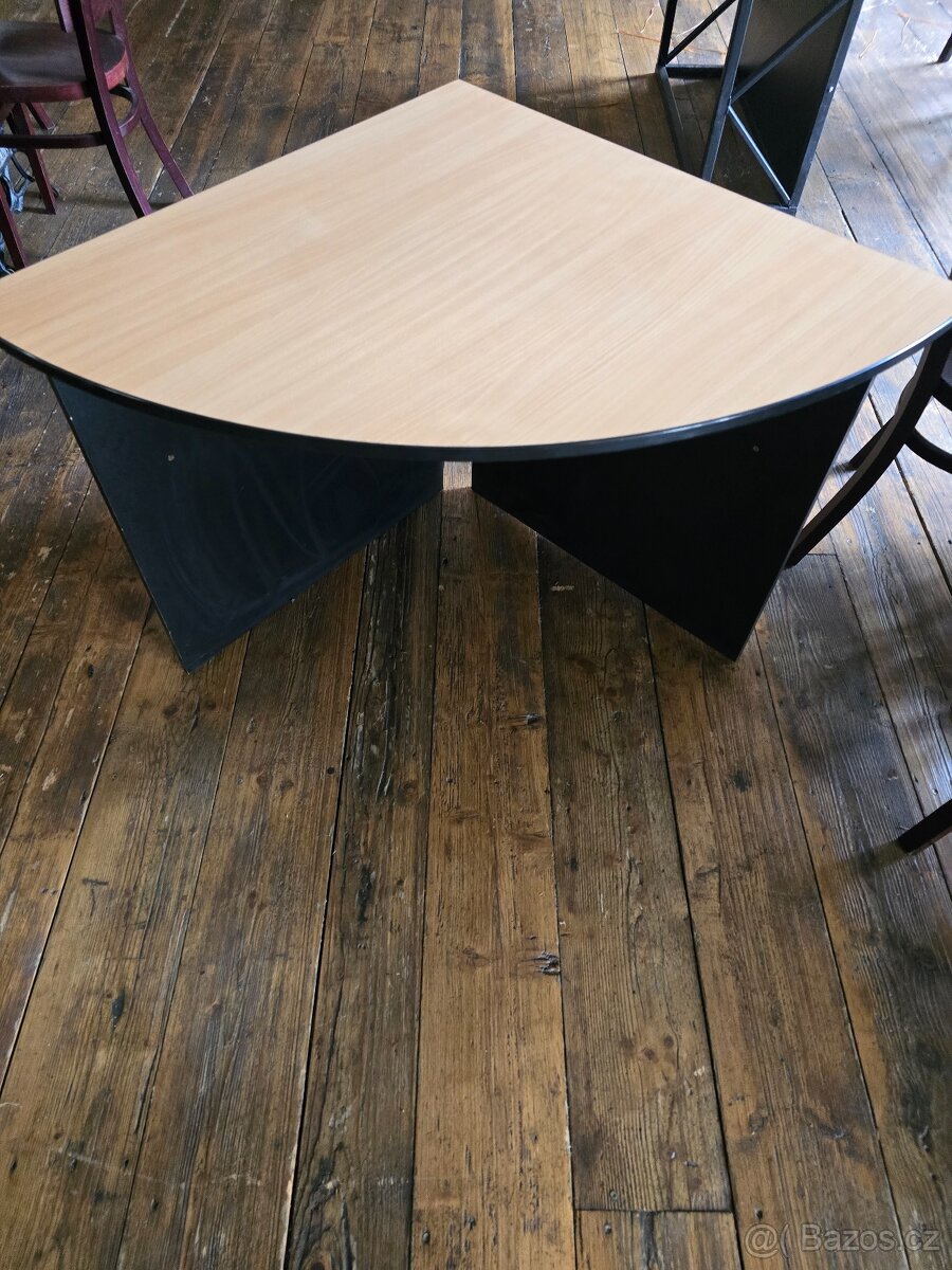 Kancelářský nábytek - 16