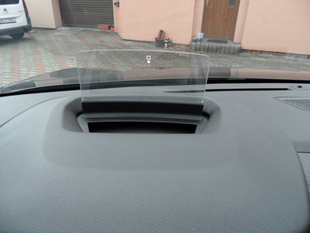 Citroen C4 1.2 PureTech,81kw,plná výbava,naj.105000km - 16