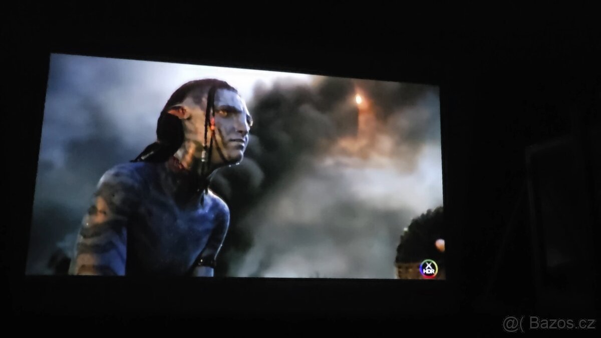 Odolný telefon s projektorem Tank4 TOP STAV - 16