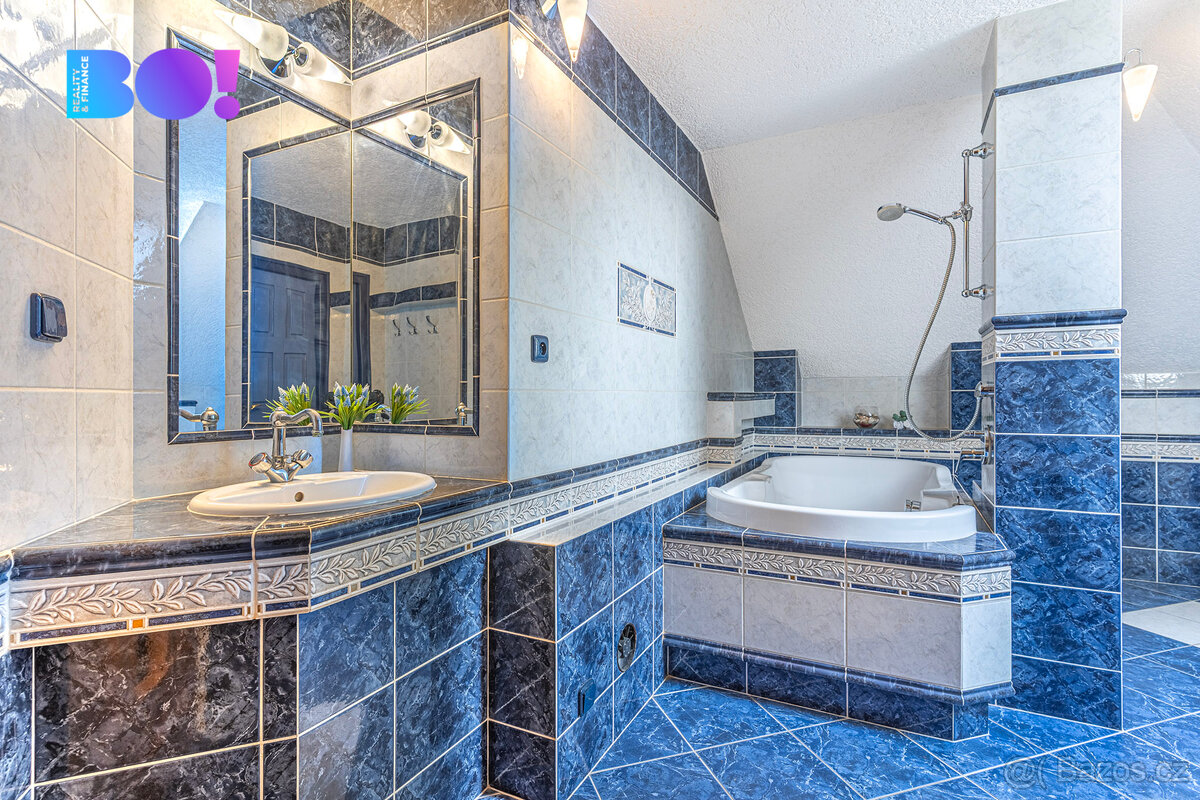 Prodej rodinného domu 5+1, Nechanice, okres Hradec Králové - 16