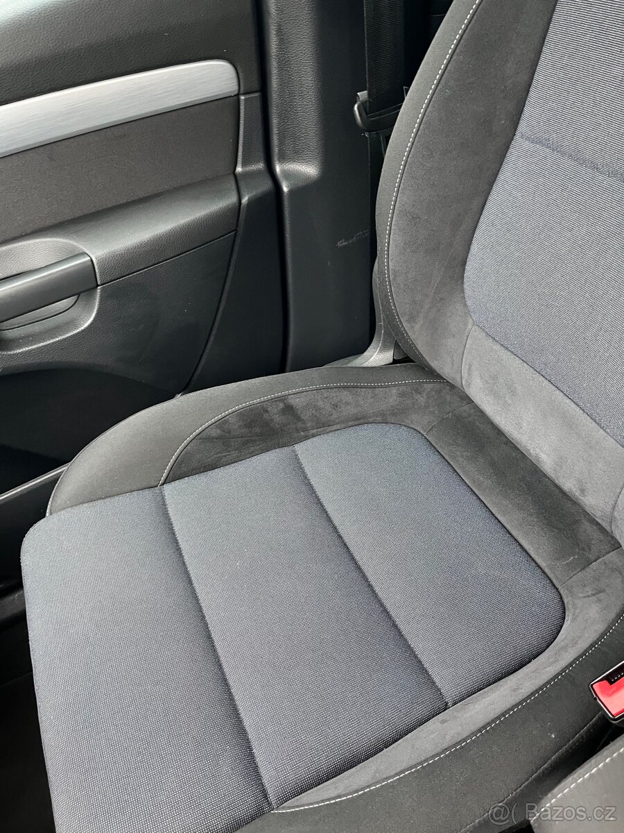 Volkswagen Sharan 2,0TDI top stav - 16