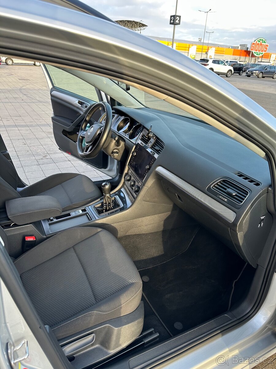 Volkswagen Golf 7 2018 - 16