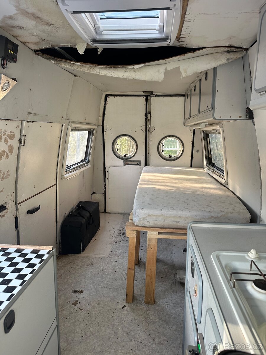 Obytná Vestavba Peugeot Boxer - 16
