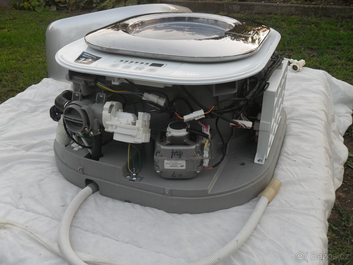 DAEWOO MINI NÁSTĚNNÁ PRAČKA NA 3KG,tř.A++,O-700,LCD,CZ POPIS - 16