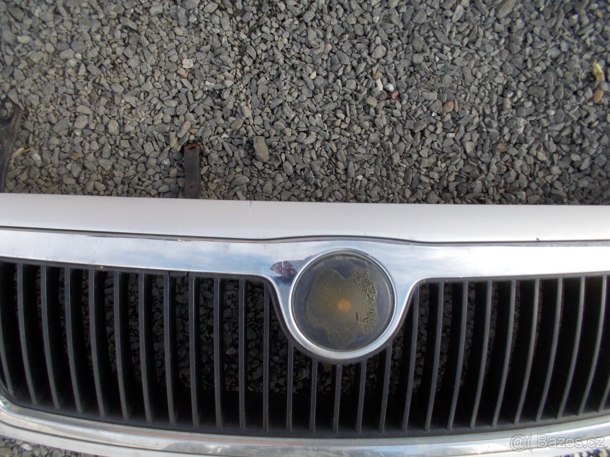 Dveře, kapota, maska, nárazník Škoda Fabia 9102 - 16