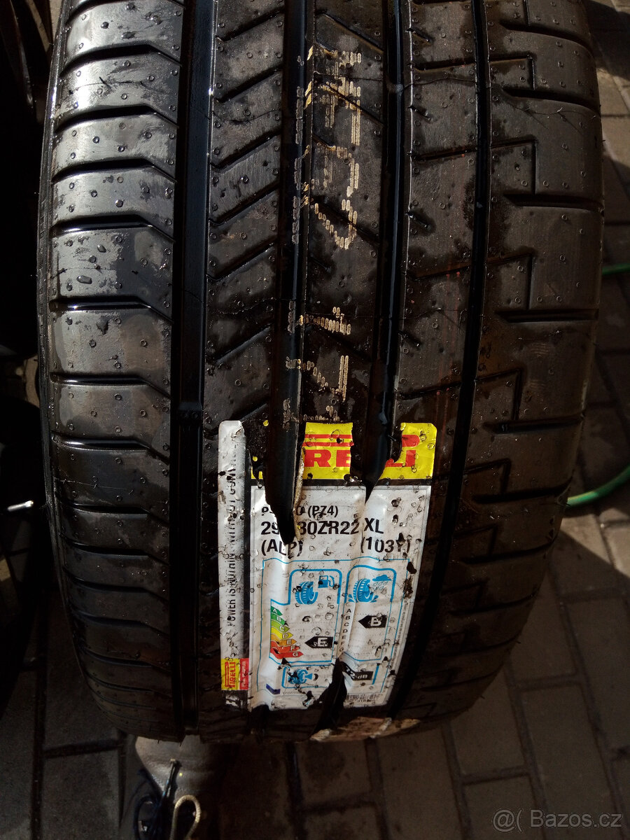 ALU 10Jx22 5x130 et45 PNEU 295/30R22 - 16