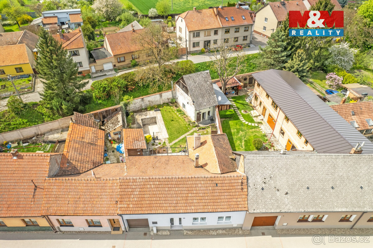 Prodej rodinného domu v Neslovicích. - 16