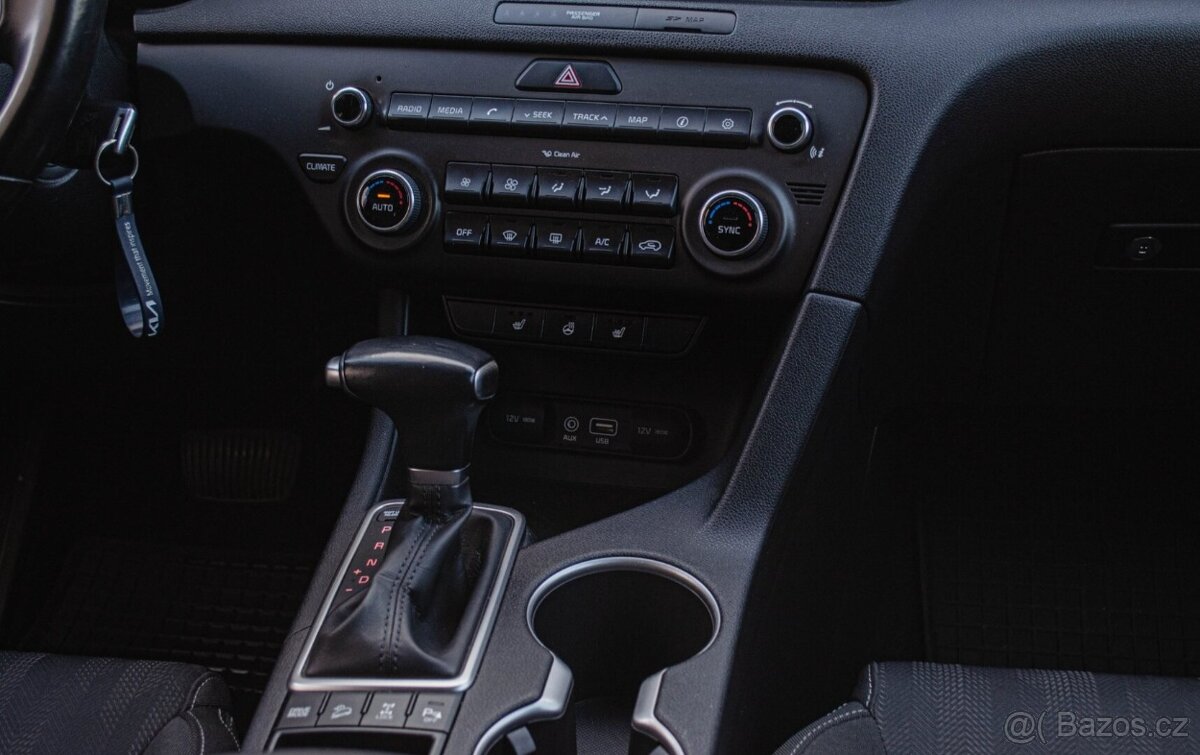 Kia Sportage 2.0 CRDi 4WD AT - 16