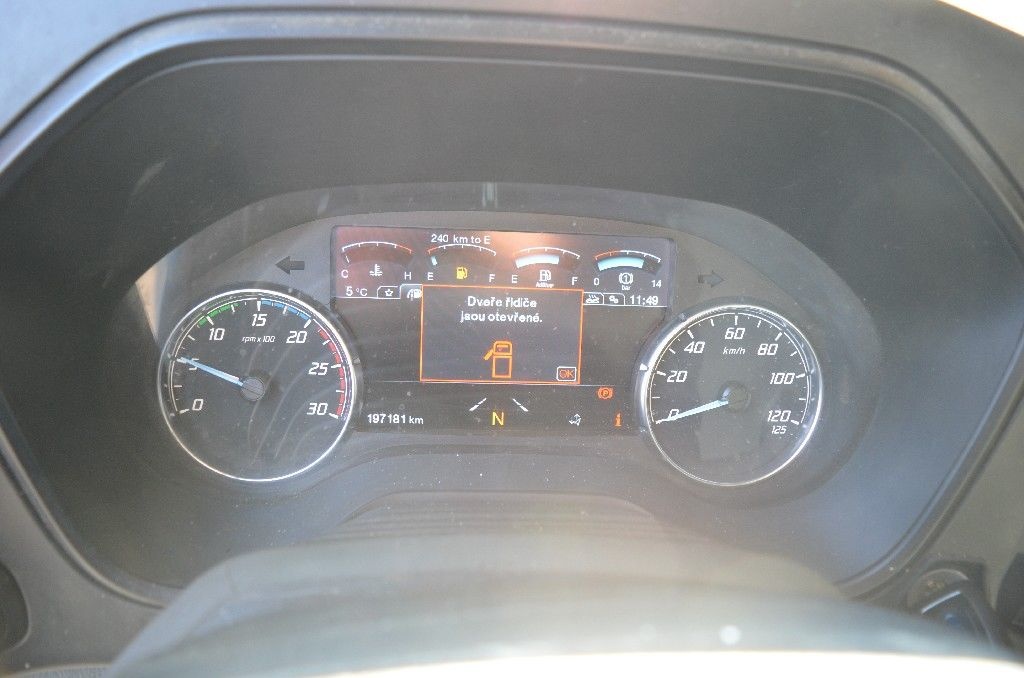 Tahač návěsů FORD F-MAX - 16