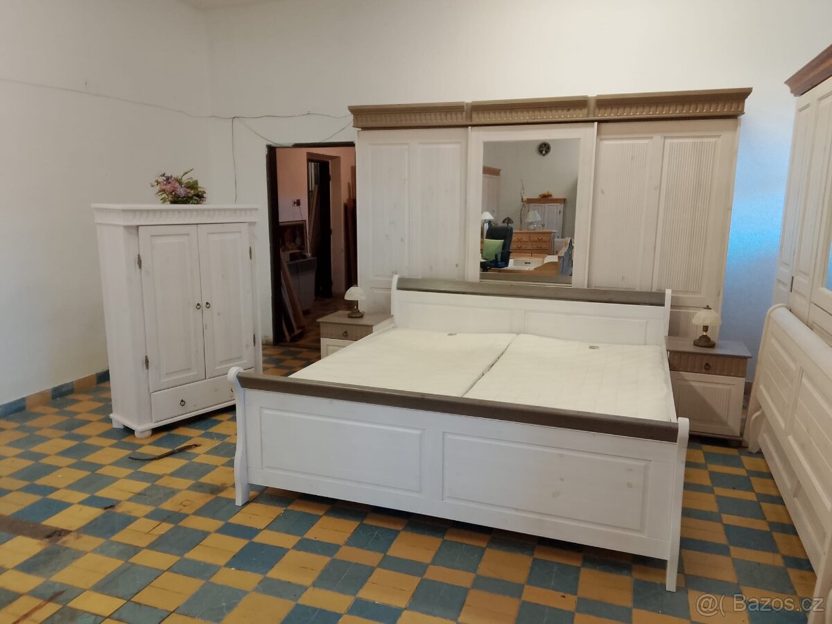 KOMPLETNÍ LOŽNICE HELSINKI ZAŠUPOVACÍ SKŘÍŇ - 16