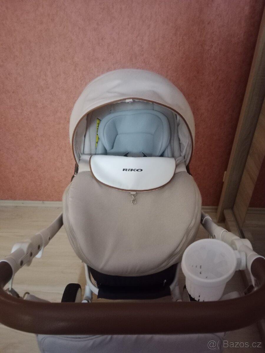 Kočárek trojkombinace - 16