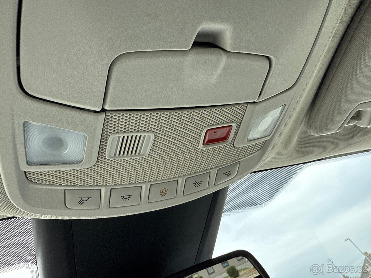 Ford S-MAX 2.0 TDCI ECOBLUE TITANIUM Automat odpočet DPH - 16