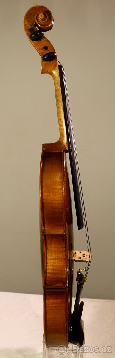 Staré celé české housle od Jana PODEŠVY c. 1920 - 16